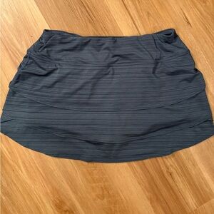 Athleta Tiered Ruffles Tennis Skirt Size L